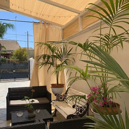 Il Villino Di Nonna Domenica Villa Lecce Bagian luar foto