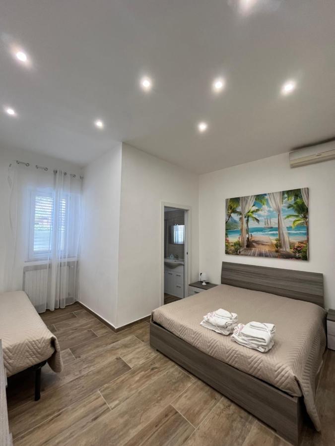 Il Villino Di Nonna Domenica Villa Lecce Bagian luar foto